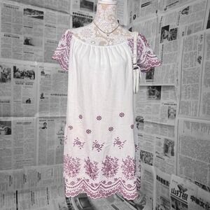 JGee White Boho Embroidered Peasant Dress XL Flutter Sleeve Scallop Hem Festival
